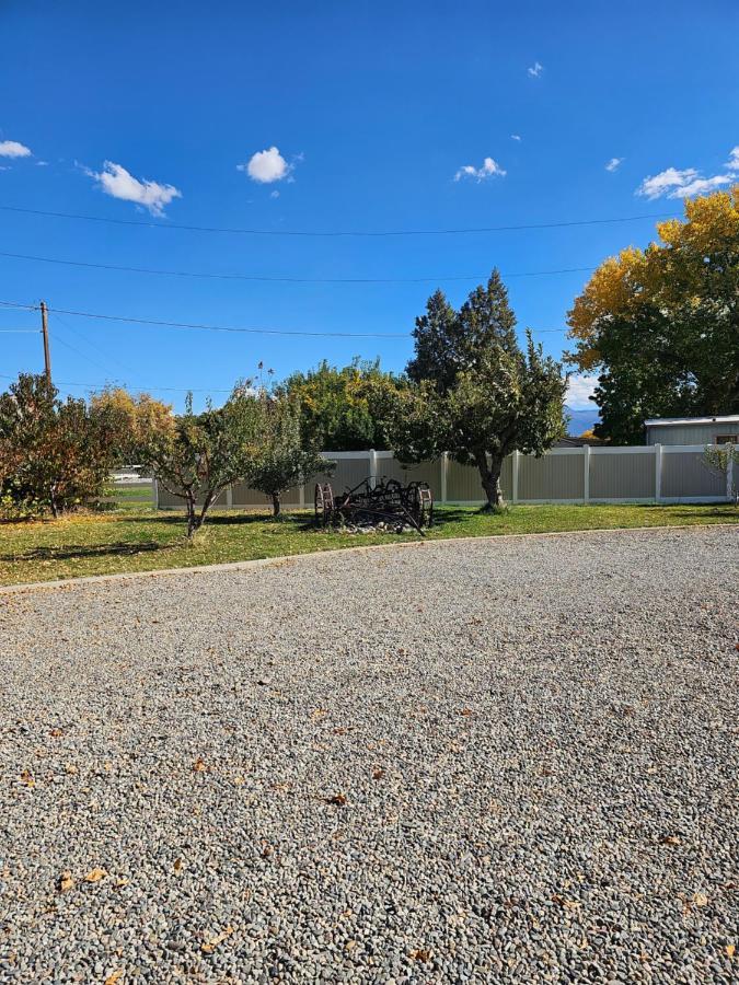 Вилла Peaceful, Private And Airy On A 5 Acre Farm Гранд Джанкшен Экстерьер фото